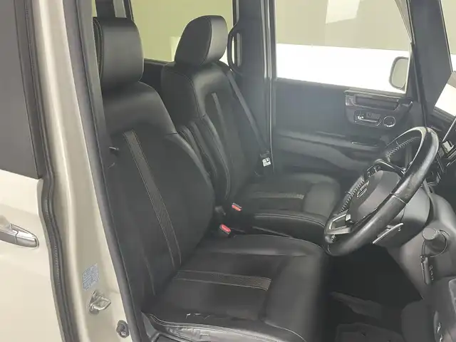 ホンダ Ｎ ＢＯＸ カスタム G EX ターボ ホンダセンシング 愛知県 2017(平29)年 5.8万km プレミアムホワイトパールⅡ 社外１１型ナビ　バックカメラ　両側パワスラ　禁煙車　Ｂｌｕｅｔｏｏｔｈ　フルセグＴＶ　パドルシフト　黒ハーフレザー　ホンダセンシング　衝突軽減　追従クルコン　誤発進抑制　ＨＤＭＩ　ＬＥＤオートライト