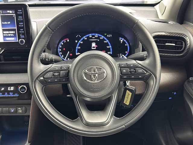 トヨタ ヤリスクロス Z 岐阜県 2021(令3)年 6.2万km ブラックマイカ 純正ナビ/・Bluetooth/・USB/モデリスタエアロ/ＴＲＤ１８インチＡＷ　/バックカメラ　/トヨタセーフティセンス/ハーフレザーシート/前席シートヒーター/ブラインドスポットモニター/ビルトインＥＴＣ/ドライブレコーダー/純正フロアマット/LEDオートライト/コーナーセンサー/ドアバイザー/スマートキー×２/プッシュスタートキャプテンシート