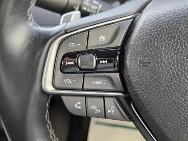 ホンダ インサイト EX 鹿児島県 2019(令1)年 7.4万km モダンスティールM ホンダセンシング　/アダプティブクルーズコントロール　/Ｄ＋Ｎ席シートヒーター／パワーシート　/ビルトインＥＴＣ２．０　/純正メモリーナビ（ＶＸＵ－１９７ＳＧｉ）　/Ｂｌｕｅｔｏｏｔｈオーディオ/横滑り防止装置/レーンキープアシスト/後方コーナーセンサー/純正アルミホイール(17インチ)/LEDヘッドライト/フルセグテレビ/カーテンエアバッグ/エアバッグ(W+サイド)/バックカメラ/プッシュスタート/スマートキー/パドルシフト/ＭＴモード付きＡＴ
