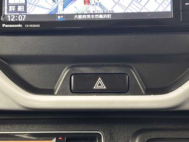 スズキ ハスラー HYBRID G 大阪府 2020(令2)年 3.7万km クールカーキPM 7インチSDナビ（CN-RE06WD）/・バックカメラ/・フルセグテレビ/・CD/DVD/・Bluetooth/・AM/FM/ドライブレコーダー（前方録画）/ETC/オートライト/横滑り防止装置/レーンキープアシスト/コーナーセンサー/衝突被害軽減システム/シートヒーター（運転席/助手席）/スマートキー/プッシュスタート/スペアキー1本/保証書/取扱説明書