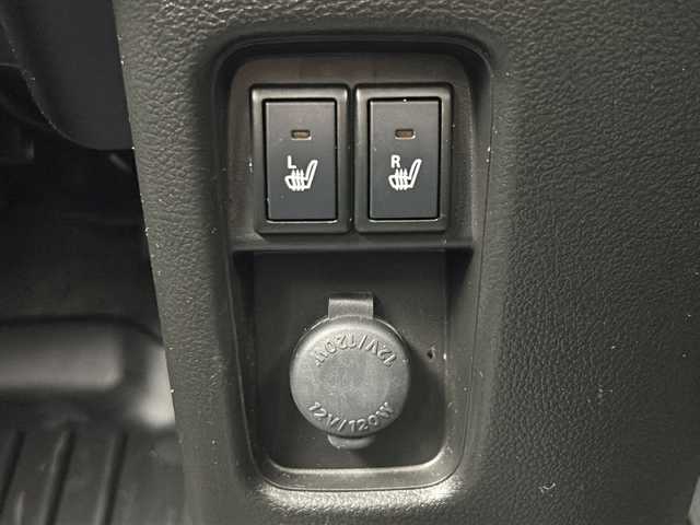 スズキ ハスラー HYBRID G 大阪府 2020(令2)年 3.7万km クールカーキPM 7インチSDナビ（CN-RE06WD）/・バックカメラ/・フルセグテレビ/・CD/DVD/・Bluetooth/・AM/FM/ドライブレコーダー（前方録画）/ETC/オートライト/横滑り防止装置/レーンキープアシスト/コーナーセンサー/衝突被害軽減システム/シートヒーター（運転席/助手席）/スマートキー/プッシュスタート/スペアキー1本/保証書/取扱説明書