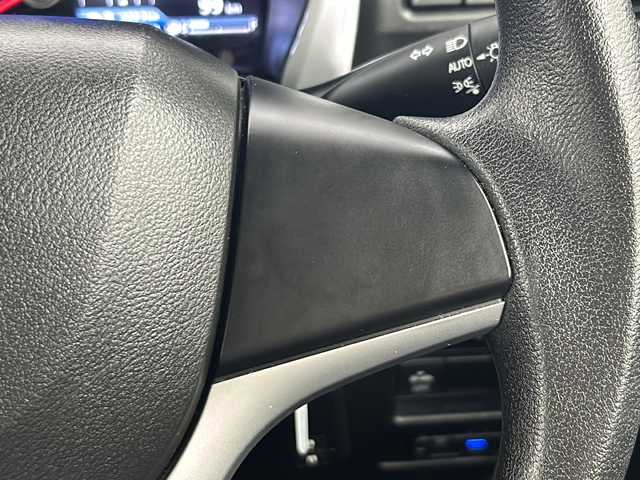 スズキ ハスラー HYBRID G 大阪府 2020(令2)年 3.7万km クールカーキPM 7インチSDナビ（CN-RE06WD）/・バックカメラ/・フルセグテレビ/・CD/DVD/・Bluetooth/・AM/FM/ドライブレコーダー（前方録画）/ETC/オートライト/横滑り防止装置/レーンキープアシスト/コーナーセンサー/衝突被害軽減システム/シートヒーター（運転席/助手席）/スマートキー/プッシュスタート/スペアキー1本/保証書/取扱説明書