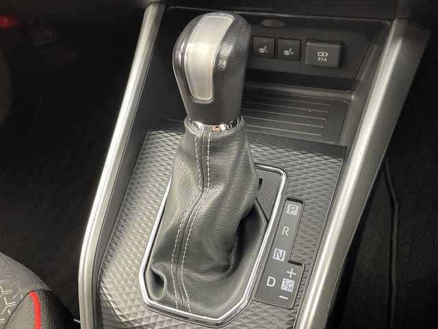 トヨタ ライズ Z 岐阜県 2021(令3)年 10.4万km ターコイズブルーマイカメタリック ワンオーナー車/純正SDメモリナビ/　フルセグTV/CD/BT/トヨタスマートアシスト/社外16インチアルミホイール/純正17インチアルミホイールセット積込（サマータイヤ）/ブラインドスポットモニター/バックカメラ/シートヒーター（運転席＋助手席）/純正LEDヘッドライト/フォグランプ/社外スピーカー（カロッツェリア）/純正フロアマット/純正ドアバイザー/USB充電ポート×１