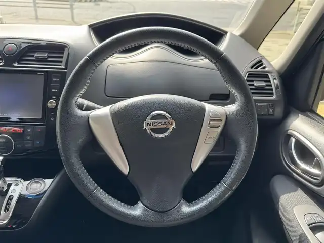 日産 セレナ ハイウェイS S HV Aセーフ 兵庫県 2014(平26)年 7.9万km ダイヤモンドブラック (株)IDOMが運営する【じしゃロン西宮店】の自社ローン対象車両になります。こちらは現金ご利用時の価格です。自社ローンご希望の方は別途その旨お申付け下さい。/SDナビ/フルセグテレビ/バックカメラ/フリップダウンモニター/アイドリングストップ/クルーズコントロール/プッシュスタート/片側パワースライドドア/ETC