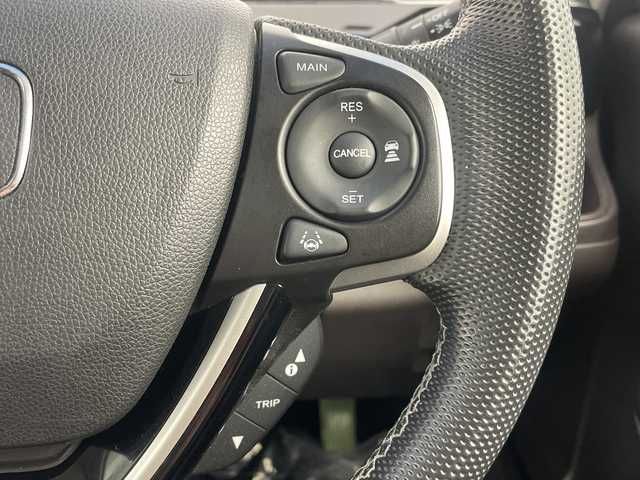 ホンダ フリード モデューロX ホンダセンシング 大阪府 2018(平30)年 5.2万km ホワイトオーキッドパール 純正９型ナビ　フルセグＴＶ　前後ドライブレコーダー　ビルトインＥＴＣ　バックカメラ　両側パワースライドドア　ＬＥＤヘッドライト　フォグランプ　純正１５インチＡＷ　純正フロアマット　スマートキー　禁煙車