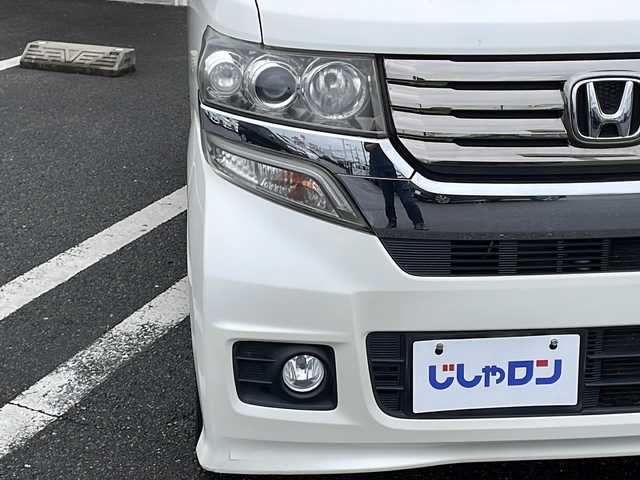 ホンダ Ｎ ＢＯＸ ターボ SSパッケージ 熊本県 2014(平26)年 8万km プレミアムホワイトパール (株)IDOMが運営する【じしゃロン熊本店】の自社ローン専用車両になります/こちらは現金またはオートローンご利用時の価格です。自社ローンご希望の方は別途その旨お申付け下さい./社外ナビ/バックカメラ/両側パワースライドドア/パドルシフト/オートライト/ETC/クルーズコントロール/純正フロアマット/ステアリングスイッチ