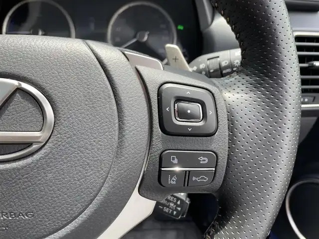 レクサス ＮＸ 300h Fスポーツ 滋賀県 2020(令2)年 1.6万km ヒートブルーコントラストレイヤリング 禁煙車/純正メーカーナビ【CD/DVD/Bluetooth/Miracast】/バックカメラ/パノラマルーフ/全席パワーシート/シートヒーター/ベンチレーション/ステアリングヒーター/パワーバックドア/ETC2.0/レクサスセーフティーシステム【PCS/LDA/AHB/DRC】/レーダークルーズコントロール/パドルシフト/クリアランスソナー/プッシュスタート/スマートキー/カードキー/ステアリングスイッチ
