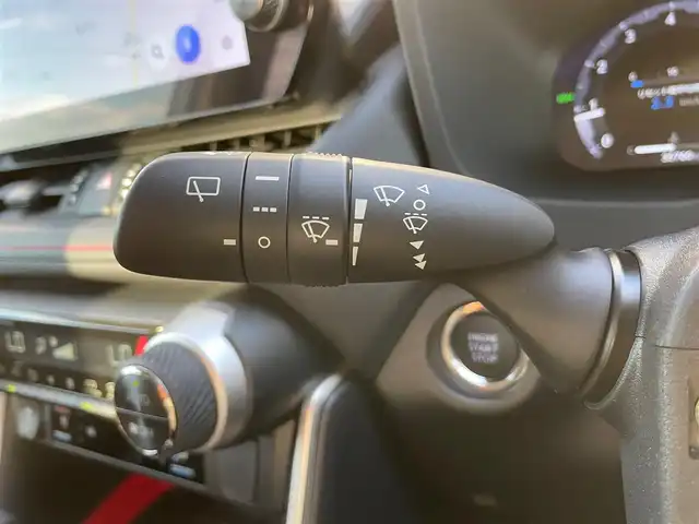 トヨタ ＲＡＶ４ アドベンチャー オフロードPKGⅡ 岩手県 2023(令5)年 3.6万km アーバンカーキ 特別仕様車　専用クロスバー　電動リアゲート　純正１０．５型ナビ　バックＣ　Ｂｌｕｅｔｏｏｔｈ　ＵＳＢポート　フルセグ　ステアリングヒーター　シートヒーター　エアシート　デジタルミラー　ＥＴＣ２．０