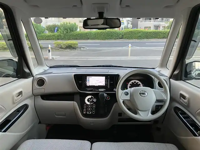 日産 デイズ ルークス X 埼玉県 2016(平28)年 1.5万km プレミアムパープルP 登録時14413km/エマージェンシーブレーキ/両側パワースライドドア/純正SDナビ【MM316D-W】/　・フルセグTV/　・CD/DVD再生/　・Bluetooth接続/　・USB/AUX端子/　・SDミュージックサーバー/アラウンドビューモニター/前後ドライブレコーダー/インテリジェントキー×2/プッシュスタートボタン/室内サーキュレーター/アイドリングストップ/ライトレベライザー/オートエアコン/ドアバイザー/電動格納ミラー/ETC/保証書/取扱説明書/ナビ取扱説明書