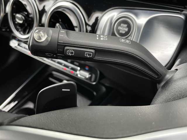 メルセデス・ベンツ Ｍ・ベンツ ＧＬＢ２００ｄ 4マチック 石川県 2021(令3)年 6.8万km デジタルホワイト MBUX/純正メモリーナビ/全周囲/バック/サイド/フロントカメラ/フルセグTV/Bluetooth/ステアリングスイッチ/クルーズコントロール/コーナーセンサー/ブラインドスポットモニター/アクティブレーンキーピングアシスト/アクティブブレーキアシスト/アテンションアシスト/レーンチェンジアシスト/パワーシート(前席)/シートヒーター(前席)/オートライト/LEDヘッドライト/ルーフレール/ルームミラー社外(純正あり)/ドライブレコーダー(前後)/ETC
