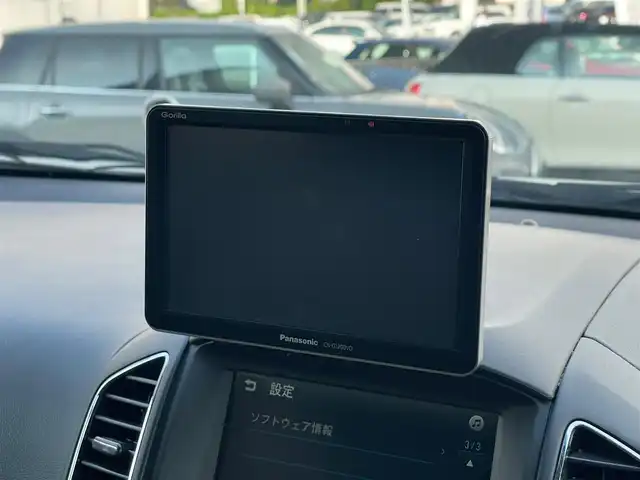 シボレー キャプティバ 山梨県 2018(平30)年 4.2万km 白 社外ポータブルナビ/純正ディスプレイオーディオ/（Bluetooth/USB/AUX）/バックカメラ/ETC/前方ドライブレコーダー/ハーフレザーシート/D席パワーシート/クルーズコントロール/ダウンヒルクライムアシスト/コーナーセンサー/横滑り防止機能/純正19インチアルミホイール