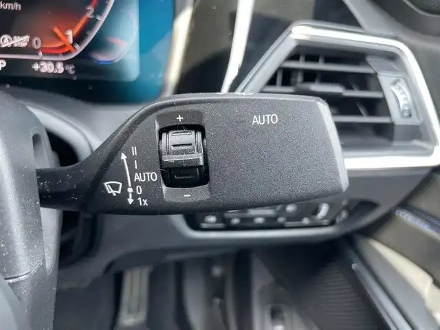 ＢＭＷ ３２０ｉ Mスポーツ 静岡県 2019(令1)年 3.3万km サファイアブラックP 純正HDDナビ/・Bluetooth/USB/ＡＭ/ＦＭ/AppleCarPlay/ドライビング・アシスト・プロフェッショナル/・ACC/・レーンキープアシスト/・車線逸脱警告システム/・衝突回避・被害軽減システム/パーキングアシスト/ＰＤＣ（前後）/コンフォート・アクセス/アンビエントライト/電動シート（フロント）/シートヒーター（フロント）/イノベーション・ＰＫＧ/コンフォート・ＰＫＧ