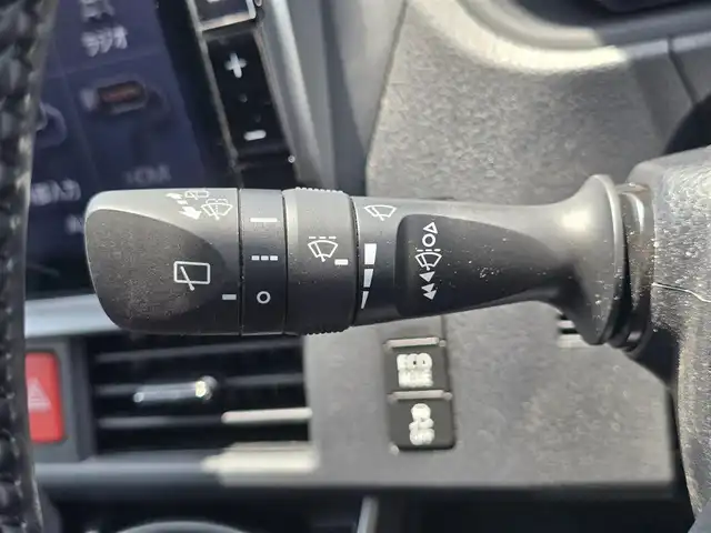 トヨタ ヴォクシー ZS 煌Ⅲ 福岡県 2020(令2)年 2.2万km 黒 アルパインナビ/・Bluetooth/・フルセグＴＶ/・ＣＤ／ＤＶＤ再生機能有/・バックカメラ/・USB/HDMI/アルパインフリップダウンモニター/ＥＴＣ/クルーズコントロール/ステアリングリモコン/コーナーセンサー/両側パワースライドドア/モデリスタエアロ/純正16インチアルミ/純正フロアマット/純正サイドバイザー/車線逸脱防止機能/オートライト
