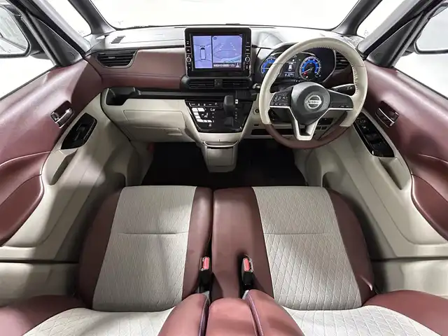 日産 ルークス オーテック 佐賀県 2021(令3)年 8.5万km ホワイトパール 純正9型ナビ/CD DVD BT フルセグTV AM FM/全方位モニター/両側パワースライドドア/後席片側ハンズフリーオートスライドドア/ハーフレザーシート/革巻きステアリング/ステアリングスイッチ/衝突軽減ブレーキ/レーンキープアシスト/オーテックホイール/保証書
