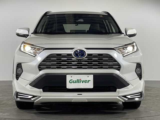 トヨタ ＲＡＶ４ ハイブリッドG 福岡県 2022(令4)年 2.8万km ホワイトパールクリスタルシャイン 純正ディスプレイオーディオ/フルセグテレビ/BT/全方位カメラ/シートヒーター/パワーシート/ハンドルヒーター/パワーバックドア/レーダークルーズコントロール/ステアリングスイッチ/ルーフレール/ドライブレコーダー前後/オートライト/オートハイビーム