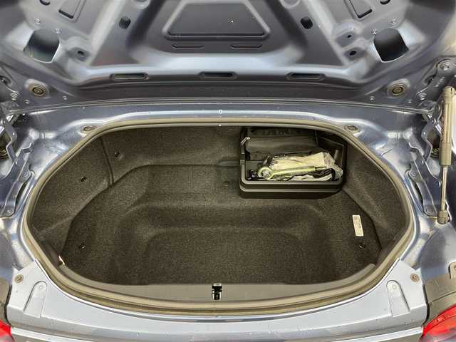 マツダ ロードスター ＲＦ VS バーガンディセレクション 埼玉県 2019(令1)年 4.2万km エターナルブルーマイカ 純正ナビ　バックカメラ　赤レザーシート　シートヒーター　純正アルミホイール　純正フロアマット　パドルシフト　ＤＶＤ再生　オートライト　スマートキー　クルーズコントロール　ＬＥＤヘッドライト　地デジＴＶ