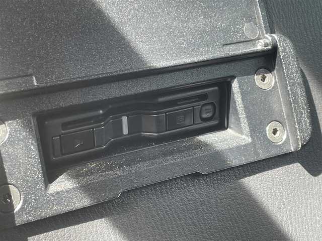 マツダ ロードスター ＲＦ VS バーガンディセレクション 埼玉県 2019(令1)年 4.2万km エターナルブルーマイカ 純正ナビ　バックカメラ　赤レザーシート　シートヒーター　純正アルミホイール　純正フロアマット　パドルシフト　ＤＶＤ再生　オートライト　スマートキー　クルーズコントロール　ＬＥＤヘッドライト　地デジＴＶ