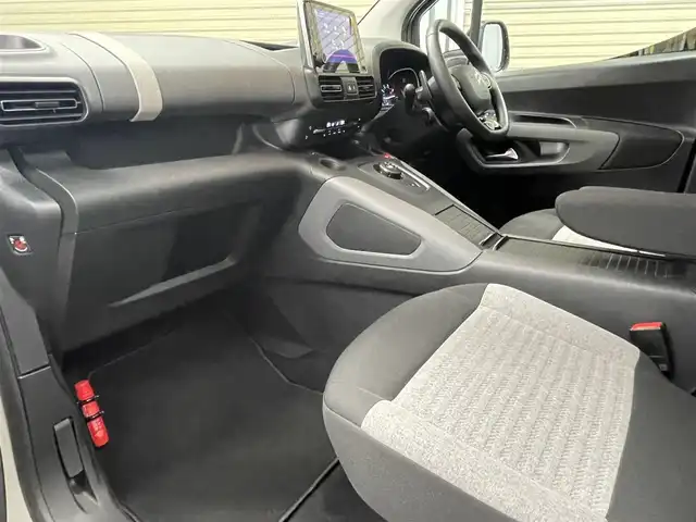 シトロエン ベルランゴ シャイン 静岡県 2020(令2)年 4万km サーブル アクティブセーフティブレーキ/ACC BSM レーンアシスト /パノラマガラスフール/アンビエンスライト/ライトレベライザー/オートライト/インテリジェントHiビーム/両側スライドドア/前後ドライブレコーダー/ETC