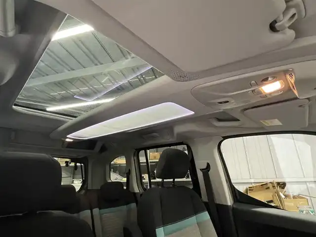 シトロエン ベルランゴ シャイン 静岡県 2020(令2)年 4万km サーブル アクティブセーフティブレーキ/ACC BSM レーンアシスト /パノラマガラスフール/アンビエンスライト/ライトレベライザー/オートライト/インテリジェントHiビーム/両側スライドドア/前後ドライブレコーダー/ETC