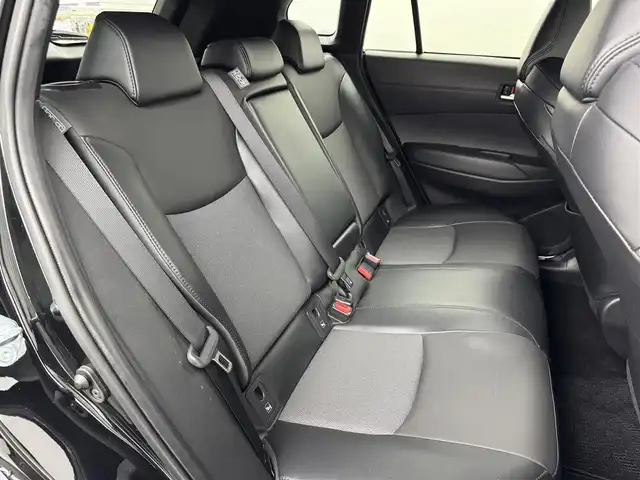 トヨタ カローラ クロス ハイブリッド Z 福岡県 2022(令4)年 2.9万km アティチュードブラックマイカ 純正ＤＡナビ／フルセグＴＶ　/全方位カメラ　/ビルトインＥＴＣ２．０　/前後ドラレコ　/トヨタセーフティセンス　/レーダークルーズコントロール　/コーナーセンサー　/衝突軽減ブレーキ　/レーンキープ　/ブラインドスポットモニター　/アクセル踏み間違い防止　/ハーフレザー　/パワーシート　/シートヒーター　/パワーバックドア　/ＬＥＤヘッドライト/純正１８インチアルミホイール