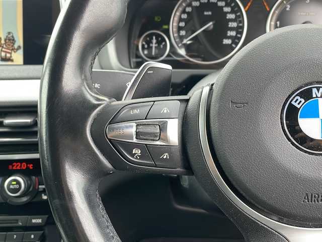 ＢＭＷ Ｘ５ xDrive 35d Mスポーツ 道北・旭川 2015(平27)年 8.1万km サファイアブラックP /4WD//禁煙車//サンルーフ//純正ナビ BT/フルセグ/AUX/USB/CD/DVD//レザーシート//前席シートヒーター//前席パワーシート//運転席メモリーシート//衝突軽減ブレーキ//オートPDC//ACC//レーンキープ//オートエアコン//革巻きステアリング//パドルシフト//ステアリングスイッチ//LEDヘッドライトオート//オートライト//オートマチックハイビーム//フォグランプ//リアフォグランプ//ヘットライトレエライザー//バックカメラ//フロントカメラ//パーキングホールド//オートリトラミラー//純正AW冬タイヤ積み込み//電動リアゲート//ヘットライトウォッシャー