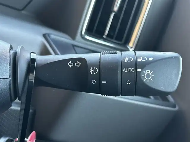 ダイハツ タント カスタム RS セレクション 福島県 2020(令2)年 1.1万km シャイニングホワイトパール 純正ナビゲーション/型番：NSZN-Y70DS/【CD/DVD/SD/BT/TV】/パノラマモニター/ドライブレコーダー/ビルトインETC/両側電動スライドドア/前席シートヒーター/アダプティブクルーズコントロール/衝突警報機能/衝突回避支援ブレーキ機能/レーンキープコントロール/アイドリングストップ/格納式リアドアサンシェード/シートバックテーブル/LEDオートライト/LEDフォグランプ/純正フロアマット/純正ドアバイザー