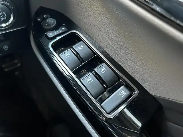 ダイハツ タント カスタム RS セレクション 福島県 2020(令2)年 1.1万km シャイニングホワイトパール 純正ナビゲーション/型番：NSZN-Y70DS/【CD/DVD/SD/BT/TV】/パノラマモニター/ドライブレコーダー/ビルトインETC/両側電動スライドドア/前席シートヒーター/アダプティブクルーズコントロール/衝突警報機能/衝突回避支援ブレーキ機能/レーンキープコントロール/アイドリングストップ/格納式リアドアサンシェード/シートバックテーブル/LEDオートライト/LEDフォグランプ/純正フロアマット/純正ドアバイザー