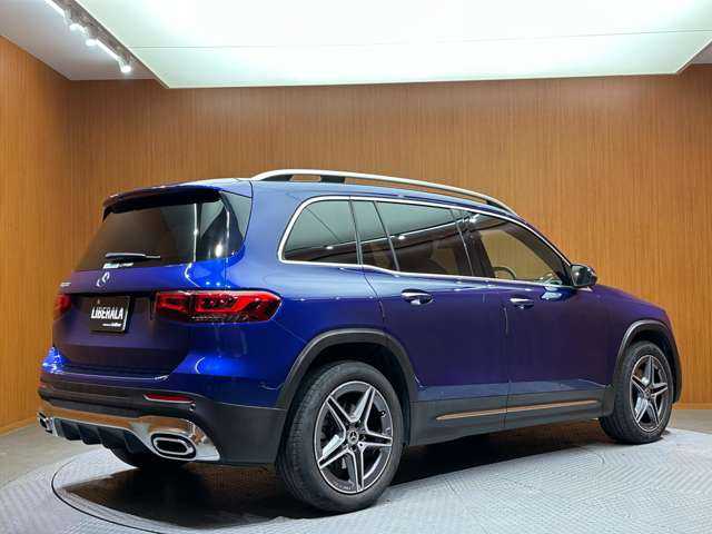 メルセデス・ベンツ ＧＬＢ２００ｄ AMGライン 千葉県 2020(令2)年 4.8万km 青 ＡＭＧレザーＥＸＣ　/パノラマＳＲ　/アドバンスドＰＫＧ　/純正ナビ　/３６０°カメラ　/ＡＣＣ　/ＨＵＤ　/シートヒーター　/パワーシート　/ＬＥＤヘッドライト　/ハイビームアシスト　/電動リアゲート　/アンビエントライト