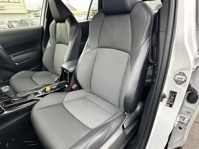 トヨタ カローラ クロス ハイブリッド Z 群馬県 2024(令6)年 1.1万km パール ナビゲーション　/フルセグテレビ　/ブルートゥース　/ＵＳＢ接続　/ＥＴＣ　/パワーバックドア　/ハーフレザーシート　/アダプティブクルーズ　/車線逸脱警報　/衝突軽減ブレー　/バックカメ　/ルーフボック/保証書/取扱説明書/整備手帳/スマートキーX２個