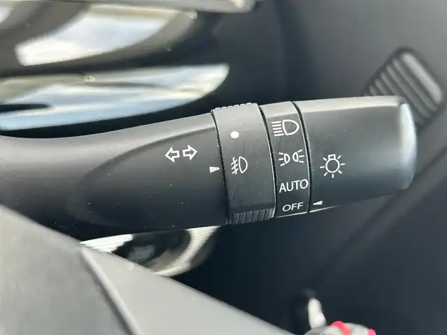 スズキ スペーシア カスタム HYBRID XS 熊本県 2019(令1)年 3.7万km ピュアホワイトP 社外SDナビDTV/・AM/FM/CD/DVD/SD/BT/フルセグTV/・バックカメラ/スズキセーフティサポート/・衝突被害軽減ブレーキ/・車線逸脱警報/・パーキングセンサー/前後ドライブレコーダー/両側電動スライドドア/ビルトインＥＴＣ/アイドリングストップ/ハーフレザーシート/Ｄ席シートヒーター/ＬＥＤヘッドライト/オートライト/フォグランプ/スマートキー/プッシュスタート/電格ミラー/社外フロアマット/ドアバイザー/純正アルミホイール