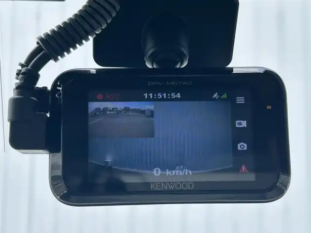 スズキ スペーシア カスタム HYBRID XS 熊本県 2019(令1)年 3.7万km ピュアホワイトP 社外SDナビDTV/・AM/FM/CD/DVD/SD/BT/フルセグTV/・バックカメラ/スズキセーフティサポート/・衝突被害軽減ブレーキ/・車線逸脱警報/・パーキングセンサー/前後ドライブレコーダー/両側電動スライドドア/ビルトインＥＴＣ/アイドリングストップ/ハーフレザーシート/Ｄ席シートヒーター/ＬＥＤヘッドライト/オートライト/フォグランプ/スマートキー/プッシュスタート/電格ミラー/社外フロアマット/ドアバイザー/純正アルミホイール