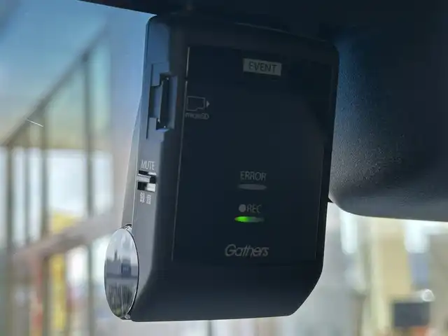ホンダ Ｎ ＢＯＸ カスタム G L ホンダセンシング 大阪府 2020(令2)年 7万km プラチナホワイトパール ワンオーナー/純正メモリナビ（VXM-204UFi）/BT/CD/DVD/フルセグTV/バックカメラ/前席シートヒーター/片側パワースライドドア/カーテンエアバック/コーナーセンサー/レーンキープアシスト/LEDヘッドライト/後席ロールサンシェード/USB充電ポート/純正フロアマット/スペアキー/ドライブレコーダー/ETC