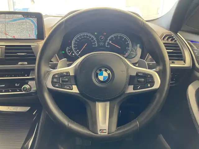 ＢＭＷ Ｘ４ xDrive 30i Mスポーツ 熊本県 2019(平31)年 5.5万km アルピンホワイトⅢ 純正ナビ/フルセグTV/レザーシート/インテリジェントセーフティ/スマートキー/プッシュスタート/フルセグTV/ETC/注意喚起アシスト/PDC自動起動/アクティブPDC緊急ブレーキ/パーキングアシスト/ワイヤレス充電/ACC/パワーシート/全席シートヒーター/LEDヘッドライト/LEDフォグライト