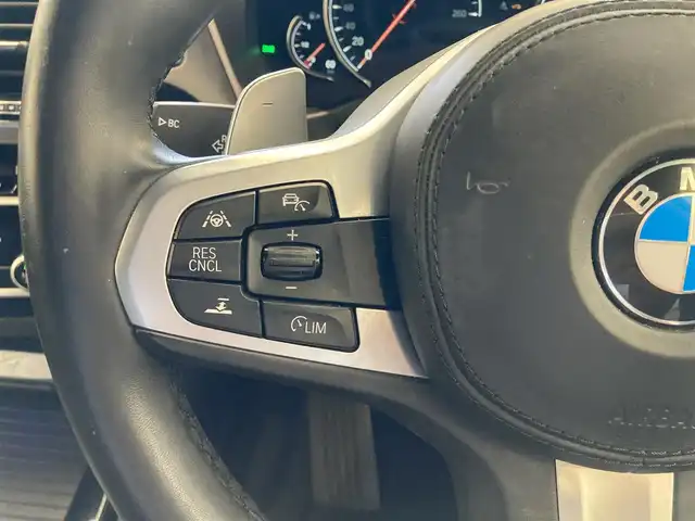 ＢＭＷ Ｘ４ xDrive 30i Mスポーツ 熊本県 2019(平31)年 5.5万km アルピンホワイトⅢ 純正ナビ/フルセグTV/レザーシート/インテリジェントセーフティ/スマートキー/プッシュスタート/フルセグTV/ETC/注意喚起アシスト/PDC自動起動/アクティブPDC緊急ブレーキ/パーキングアシスト/ワイヤレス充電/ACC/パワーシート/全席シートヒーター/LEDヘッドライト/LEDフォグライト
