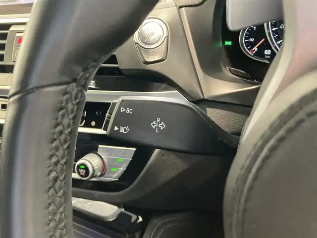 ＢＭＷ Ｘ４ xDrive 30i Mスポーツ 熊本県 2019(平31)年 5.5万km アルピンホワイトⅢ 純正ナビ/フルセグTV/レザーシート/インテリジェントセーフティ/スマートキー/プッシュスタート/フルセグTV/ETC/注意喚起アシスト/PDC自動起動/アクティブPDC緊急ブレーキ/パーキングアシスト/ワイヤレス充電/ACC/パワーシート/全席シートヒーター/LEDヘッドライト/LEDフォグライト