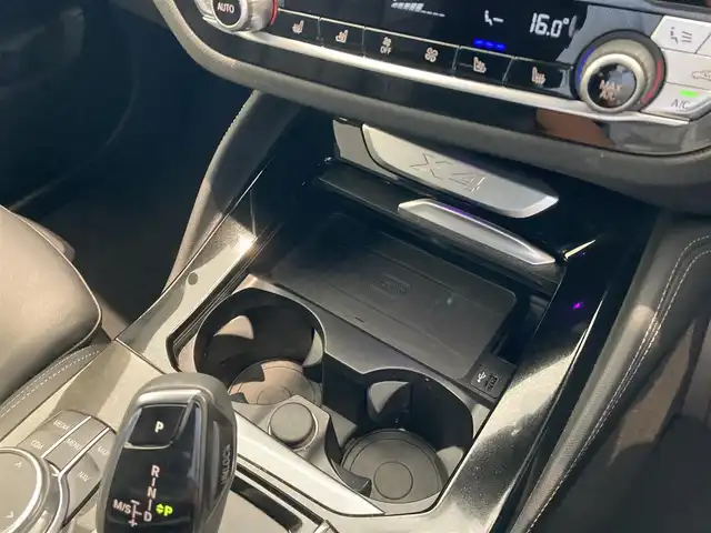 ＢＭＷ Ｘ４ xDrive 30i Mスポーツ 熊本県 2019(平31)年 5.5万km アルピンホワイトⅢ 純正ナビ/フルセグTV/レザーシート/インテリジェントセーフティ/スマートキー/プッシュスタート/フルセグTV/ETC/注意喚起アシスト/PDC自動起動/アクティブPDC緊急ブレーキ/パーキングアシスト/ワイヤレス充電/ACC/パワーシート/全席シートヒーター/LEDヘッドライト/LEDフォグライト