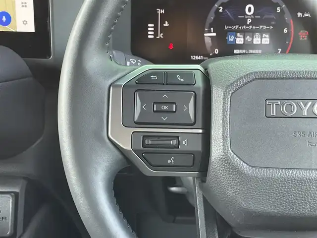 トヨタ ランドクルーザー ２５０ VX 宮崎県 2024(令6)年 1.3万km プラチナホワイトパールマイカ ムーンルーフ/丸目1眼LEDヘッドライト/ブラックルーフレール/ブラックレザーシート/パワーバックドア/純正18インチアルミ/レーンディパーチャーアラート/BSM/PCS/PDA/クリアランスソナー/RCTA/RCD/RSA/後方車両接近告知