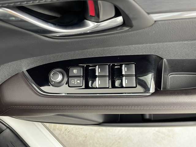 マツダ ＣＸ－８ XD プロアクティブ 鹿児島県 2022(令4)年 3万km スノーフレイクホワイトパールマイカ 純正10.25インチワイドナビ/Bluetooth/置くだけ充電/レーダークルーズコントロール/ハンドルヒーター/Dメモリーシート/LEDヘッドライト/フルセグ再生可/i-ACTIVSENSE/360℃ビュー・モニター/i-stop/ブラインドスポットモニター/アクティブドライビングディスプレイ/ステアリングヒーター/D/Nシートヒーター/後席シートヒーター/純正フロアマット/純正アルミホイール/ETC/パワーバックドア/スペアキー