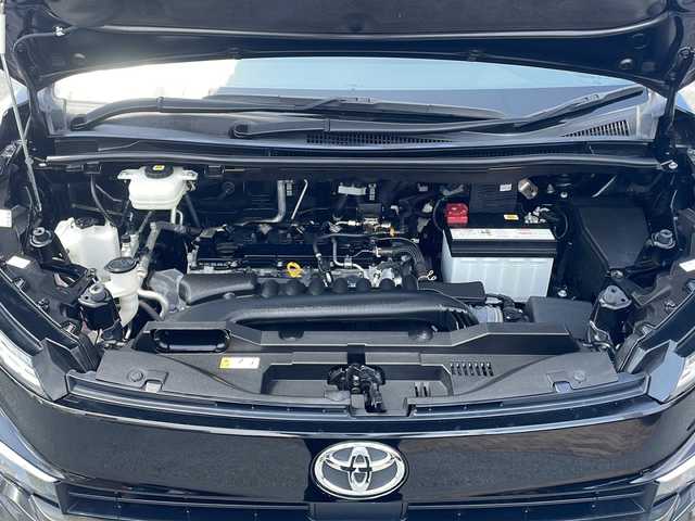 トヨタ ヴォクシー S－Z 沖縄県 2023(令5)年 4.8万km アティチュードブラックマイカ 純正ディスプレイオーディオ・Bluetooth/バックカメラ/ETC/ドライブレコーダー/両側パワースライドドア/コーナーセンサー/衝突被害軽減システム/レーンキープアシスト/オートライト/革巻きステアリング/ステアリングスイッチ/オートホールド/電子サイドブレーキ/純正アルミ/クルーズコントロール