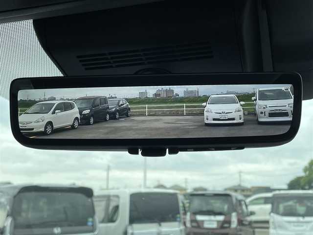トヨタ ヴェルファイア ハイブリット Z プレミア 佐賀県 2024(令6)年 1.9万km ブラック ワンオーナー/左右独立ムーンルーフ/黒革シート/純正14インチディスプレイオーディオ(ナビ機能付)/13.2型フリップダウンモニター/パノラミックビューモニター/ビルトインETC2.0/デジタルインナーミラー/ヘッドアップディスプレイ/アドバンストパーク/両側パワースライドドア/100V電源/パワーバックドア(予約ロック機能付)/電子パーキングブレーキ/・AUTO HOLD機能/置くだけ充電/DN席＋2列目パワーシート/シートヒーター/シートベンチレーション(D席メモリー機能付)/2列目電動オットマン/後席用電動サイドサンシェード/パドルシフト/革巻きステアリング/ステアリングヒーター/リモコン/純正19インチアルミホイール/純正三眼LEDヘッドライト/・アダプティブハイビームシステム/純正LEDフォグランプ/純正ドアバイザ―/新車保証書/スペアキー１本/トヨタセーフティセンス/・レーダークルーズコントロール/・プリクラッシュセーフティ/・プロアクティブドライビングアシスト/・フロント/リヤクロストラフィックアラート/・クリアランスソナー他