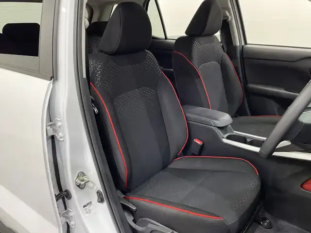 トヨタ ライズ Z 栃木県 2022(令4)年 1.9万km ブラックマイカメタリック/シャイニングホワイトパール 純正SDナビ/（CD/TV/Bluetooth/SD/AUX）/バックカメラ/スマートアシスト/・衝突回避支援ブレーキ機能/・衝突警報機能/・車線逸脱警報機能/・誤発進抑制制御機能/・先行車発進お知らせ機能/・前後コーナーセンサー/・標識認識機能(進入禁止)/・アダプティブドライビングビーム/・全車速追従機能アダプティクルーズコントロール/・レーンキープコントロール/・パノラマモニター/・サイドビューランプ/ビルトインETC/シートヒーター/2トーン/オートライト/LEDヘッドライト/スマートキー/プッシュスタート/アイドリングストップ/電動格納ミラー/純正フロアマット/純正アルミホイール