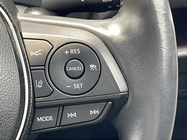 トヨタ ＲＡＶ４ G 三重県 2020(令2)年 3.5万km アティチュードブラックマイカ 社外9型ナビ(AM/FM/CD/DVD/TV/BT)/フルセグTV/バックカメラ/BSM/ビルトインETC/ステアリングヒーター/レザーシート/D席パワーシート/前席シートヒーター/前後ドライブレコーダー/コーナーセンサー/レーダークルーズコントロール/電子パーキング/USB給電ポート/オートハイビーム/LEDヘッドライト/革巻きステアリング/純正フロアマット/電動リヤゲート/電動格納ミラー/禁煙車