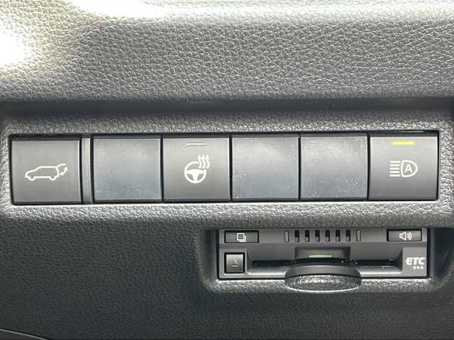 トヨタ ＲＡＶ４ G 三重県 2020(令2)年 3.5万km アティチュードブラックマイカ 社外9型ナビ(AM/FM/CD/DVD/TV/BT)/フルセグTV/バックカメラ/BSM/ビルトインETC/ステアリングヒーター/レザーシート/D席パワーシート/前席シートヒーター/前後ドライブレコーダー/コーナーセンサー/レーダークルーズコントロール/電子パーキング/USB給電ポート/オートハイビーム/LEDヘッドライト/革巻きステアリング/純正フロアマット/電動リヤゲート/電動格納ミラー/禁煙車