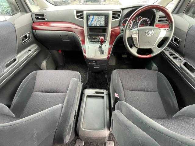 トヨタ ヴェルファイア 2．4Z 岩手県 2008(平20)年 6万km ダークブルーマイカ 純正ＨＤＤナビ　フルセグＴＶ／ＣＤ／ＤＶＤ　/バックカメラ　/フリップダウンモニター　/スペアキー有　/片側パワースライドドア　/ＥＴＣ　/二列目オットマン　/ＷＡＣ　/ステアリングリモコン　/ＡＷ：ＴＲＤ