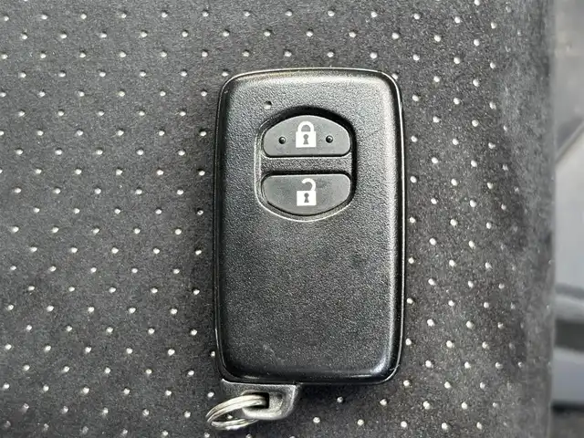 トヨタ アクア G G’s 宮城県 2015(平27)年 5.5万km ブラックマイカ スマートエントリーパッケージ/・スマートエントリー/スタートシステム/・イモビライザー/・オートライト/純正SDナビ（NSCP-W64）/ワンセグTV/バックカメラ/クルーズコントロール/ブラック加飾専用LEDヘッドランプ/車高調/革巻きステアリング/ステアリングリモコン/ブラック合皮/アルカンターラコンビスポーツシート/ドライブレコーダー/ビルトインETC/純正AW17インチ/登録時走行距離54940km