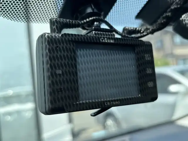 トヨタ アクア G G’s 宮城県 2015(平27)年 5.5万km ブラックマイカ スマートエントリーパッケージ/・スマートエントリー/スタートシステム/・イモビライザー/・オートライト/純正SDナビ（NSCP-W64）/ワンセグTV/バックカメラ/クルーズコントロール/ブラック加飾専用LEDヘッドランプ/車高調/革巻きステアリング/ステアリングリモコン/ブラック合皮/アルカンターラコンビスポーツシート/ドライブレコーダー/ビルトインETC/純正AW17インチ/登録時走行距離54940km