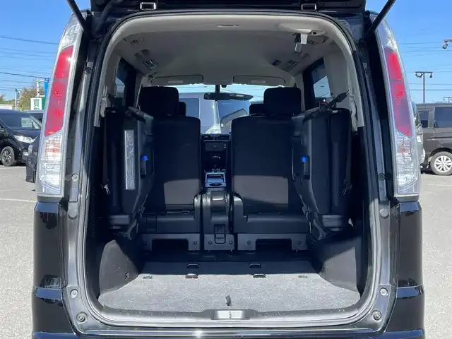 日産 セレナ ハイウェイスター Vセレクション 道央・札幌 2013(平25)年 7.1万km スーパーブラック ４WD/純正ディーラーOPナビ/CD/DVD/SD/フルセグ/横滑り防止装置/クルーズコントロール/バックカメラ/ETC/アイドリングストップ/ECOMODE/両側パワースライドドア/プッシュスタート/スマートキー/LEDヘッドライト/オートライト/フォグランプ/電動格納ミラー/ウィンカーミラー/純正フロアマット/ドアバイザー