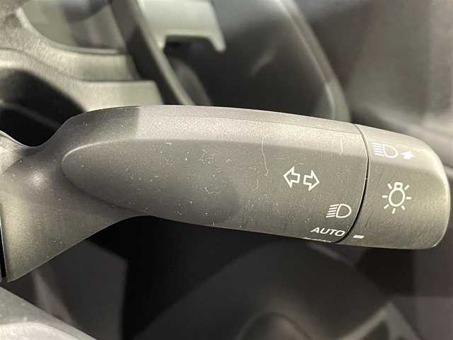 トヨタ シエンタ ハイブリッド Z 愛知県 2023(令5)年 1.1万km スカーレットメタリック 純正10.5インチナビ/　TV/AM/FM/Bluetooth/アラウンドビューモニター/トヨタセーフティセンス/　・プリクラッシュセーフティ/　・レーンキープアシスト/　・レーダークルーズコントロール/　・アダプティブハイビームシステム/　・ロードサインアシスト/両側パワースライドドア/ビルトインETC/LEDオートライト/純正フロアマット/純正アルミホイール/ブラインドスポットモニター/衝突軽減ブレーキ/100V電源