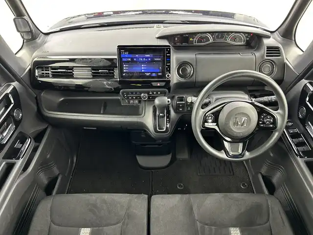 ホンダ Ｎ ＢＯＸ カスタム L 愛知県 2022(令4)年 6万km ミッドナイトブルービームM 禁煙車/ワンオーナー/純正8インチナビ【VXU-227NBi】/（Bluetooth/フルセグTV/CD/DVD/USB/SD）/バックカメラ/ホンダセンシング/　・渋滞追従機能付アダプティブクルーズコントロール/　・誤発進抑制機能/　・歩行者事故低減ステアリング/　・路外逸脱抑制機能/　・車線維持支援システム/　・先行車発進お知らせ機能/　・標識認識機能/　・後方誤発進抑制機能/　・オートハイビーム/後方コーナーセンサー/前後ドライブレコーダー/ETC/前席席シートヒーター/左側パワースライドドア/ステアリングスイッチ/ECON/スタッドレスタイヤ（積み込み夏タイヤあり）/フルフラットシート/チップアップシート/LEDヘッドライト/ヘッドライトレベライザー/フロントフォグランプ/プラズマクラスター/純正フロアマット/電動格納ミラー/プッシュスタート