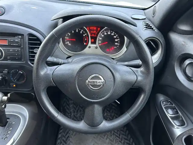 日産 ジューク 15RS 静岡県 2010(平22)年 12.4万km ホワイトパール CD/AM/FM/リモコンキー/取扱説明書/保証書/電動格納ミラー